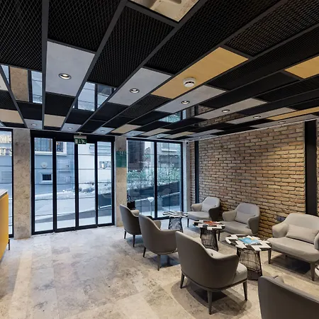 Ahg Atlas Taksim Szálloda *